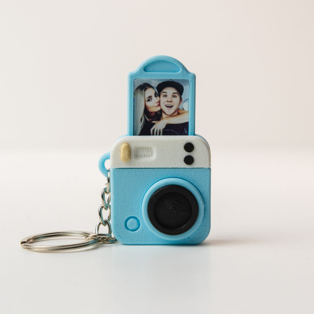 Breloc cameră foto personalizat – Slim Edition