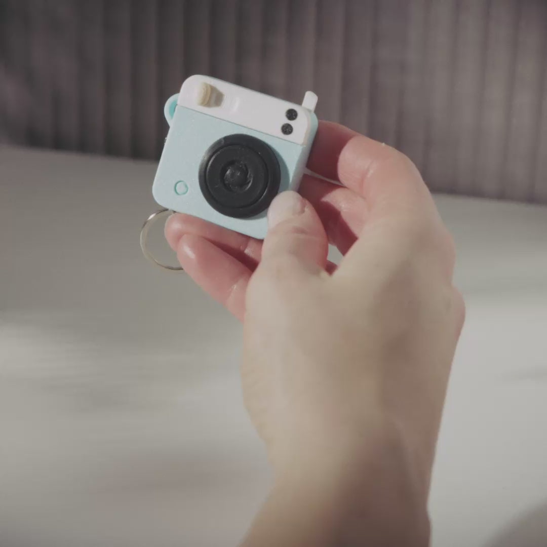 Breloc mini cameră personalizabil